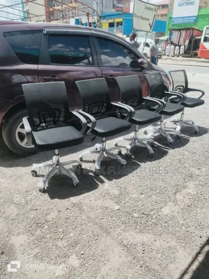 Breathable Rotating Office Chair
