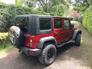 Jeep Wrangler Sahara 2013 Red