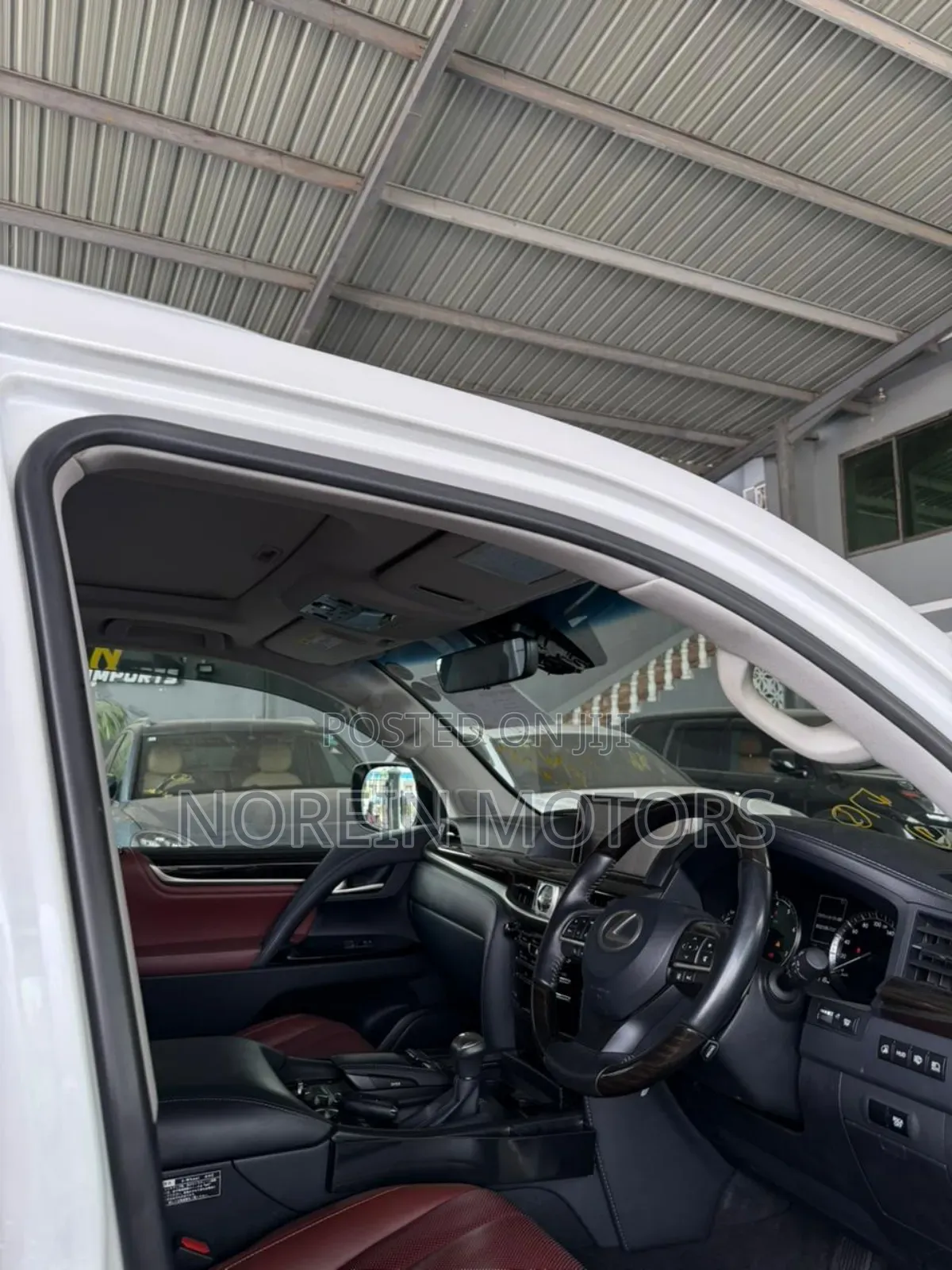 Lexus LX 2019 White
