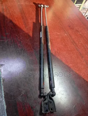 Nissan Note E12 Boot Shock