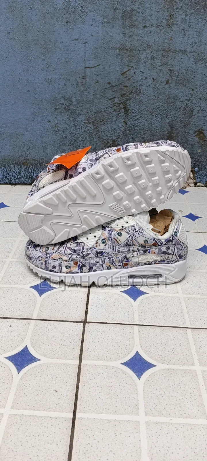 Nike Air Max 90  Dollar Bill Print Pattern.