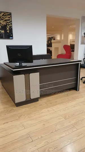 Executive Imported Modern Office 1600mm