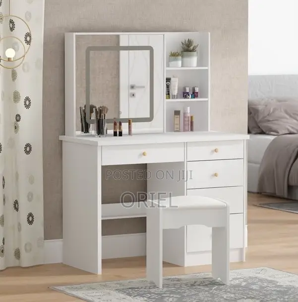 Dressing Table; Functional Vanity Dressing Table With Storage Drawers