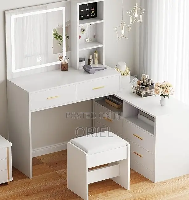 Dressing Table; Functional Vanity Dressing Table With Storage Drawers