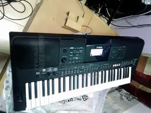 Yamaha Portable Electronic Keyboard
