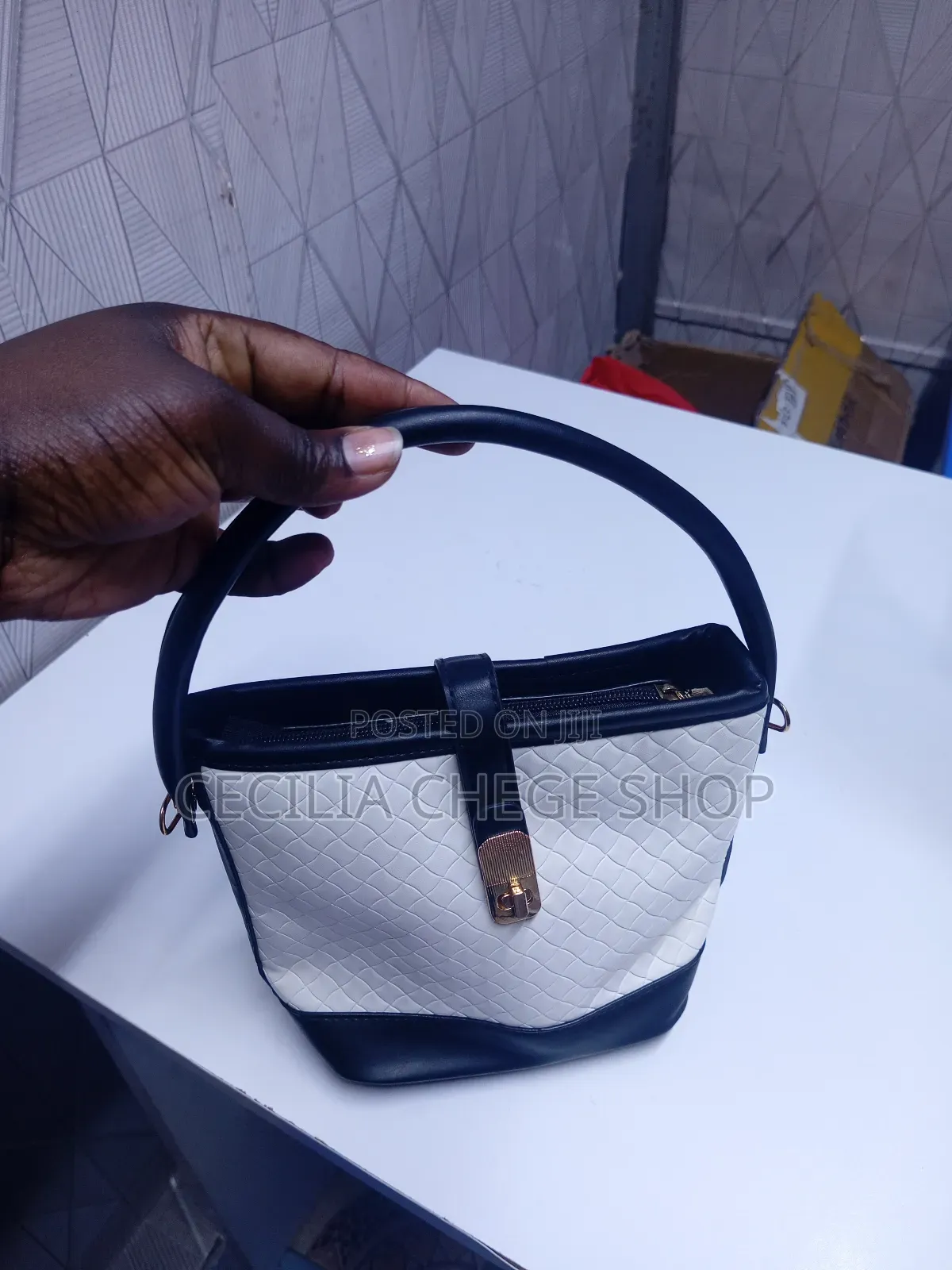 Cute Leather Slig Bag