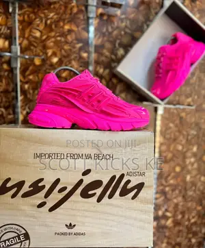 Adidas X Pharrell Williams Adistar Jellyfish