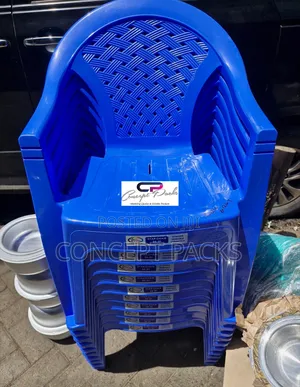 Star Pocket Friendly Quality Plastic Chair.