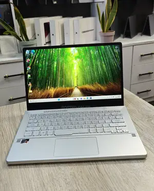 Laptop Asus ROG Zephyrus G14 16GB AMD Ryzen 9 SSD 1T