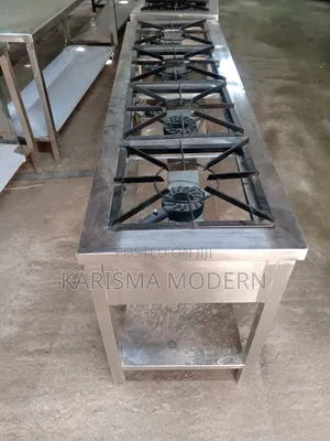 4 Burner Cooker/Commercial Gas Cooker