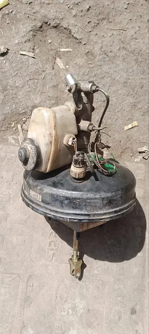 Brake Master Cylinders, Booster Hilux Surf, Millennium Switch Type.