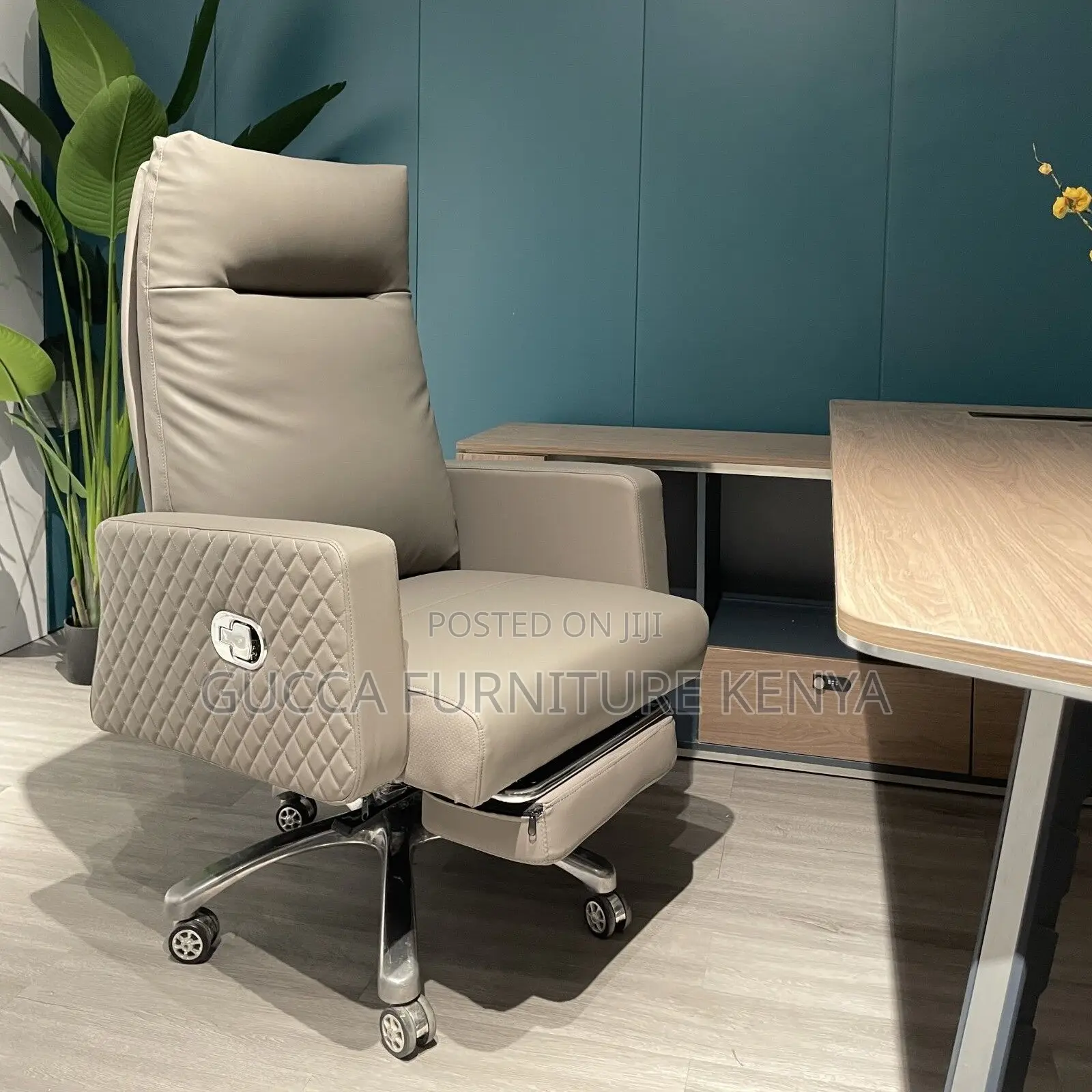 Executive Leather Director's Office Chair