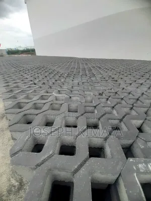 Grass Lattice Slab