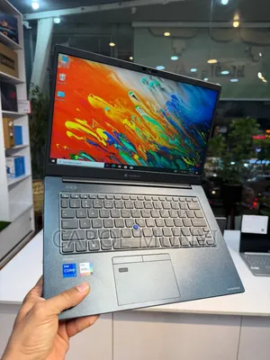 New Laptop Toshiba X40 8GB Intel Core I7 SSD 256GB