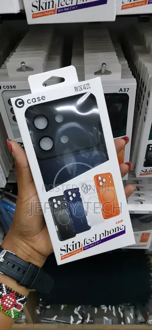 Coque Xiaomi Redmi 15c 4g Magsafe Compatible Tpu + Pc Case -Black