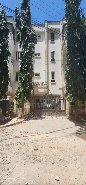 3bdrm Apartment in Off Links Road, Nyali for rent