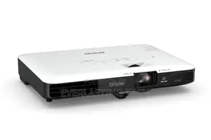 Epson Eb-1795f Wireless Full Hd 3 LCD 3200 Lumens Projector