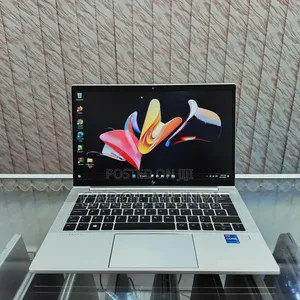 New Laptop HP EliteBook 830 G8 8GB Intel Core I5 SSD 256GB