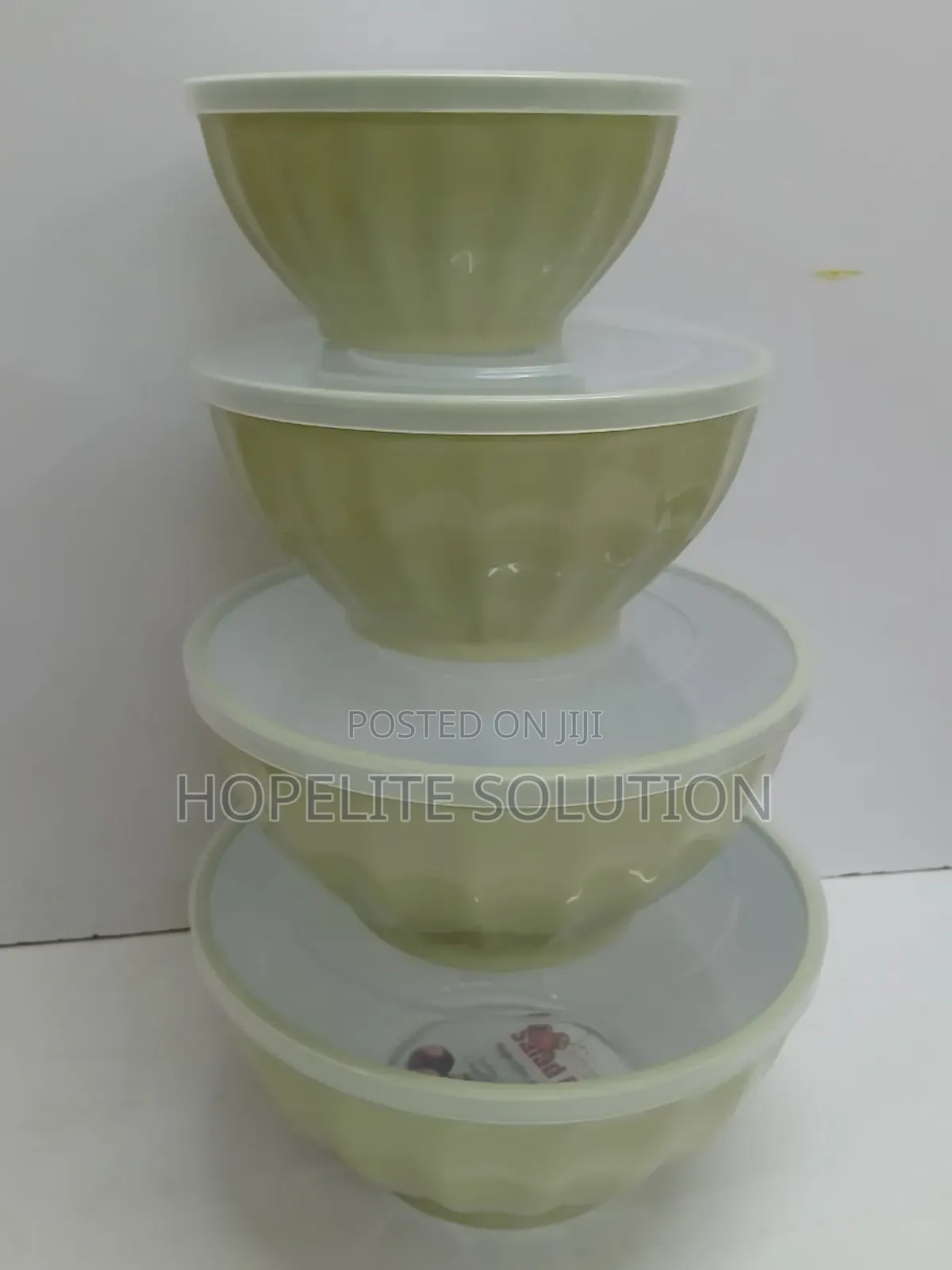 4 in 1 Salad /Storage Bowls Set
