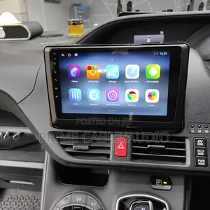 Toyota Voxy /Noah 2014+ Fitted With 9 Inch Android Radio