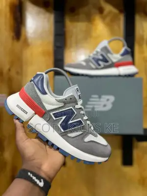 New Balance Rc-1300