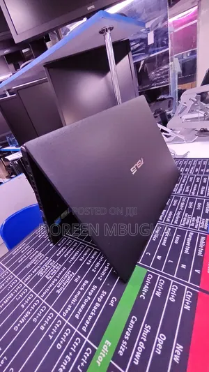 Laptop Asus PU451LD 8GB Intel Core i5 SSD 256GB