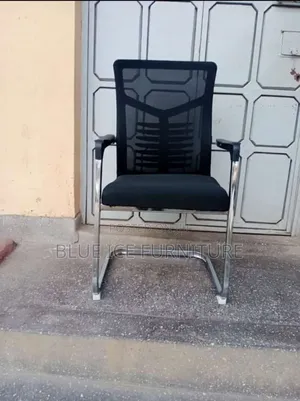 Comfortable Visitors Chair