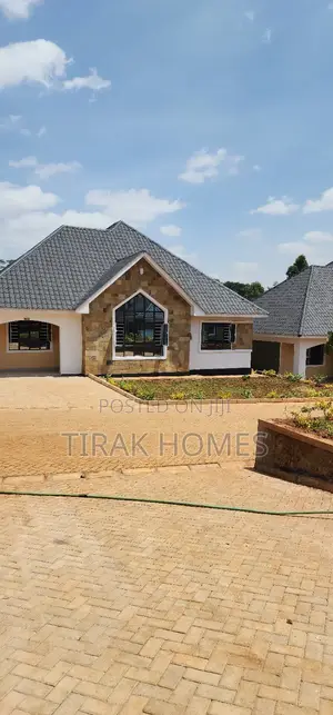 3bdrm Bungalow in Seattle Court, Mangu for sale