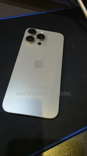 Apple iPhone 15 Pro Max 256 GB Gold