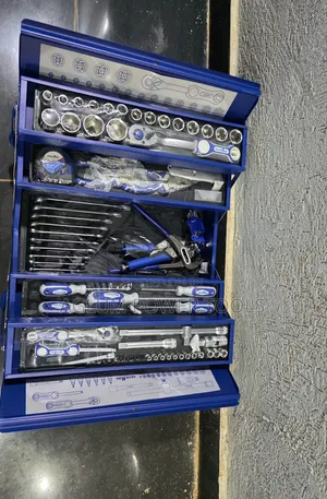 Blue Mechanical Toolset With 85 PCS