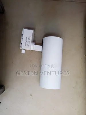 Unique White Led Track Light Spotlight Hj8
