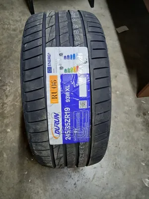 245/35r19 Durun