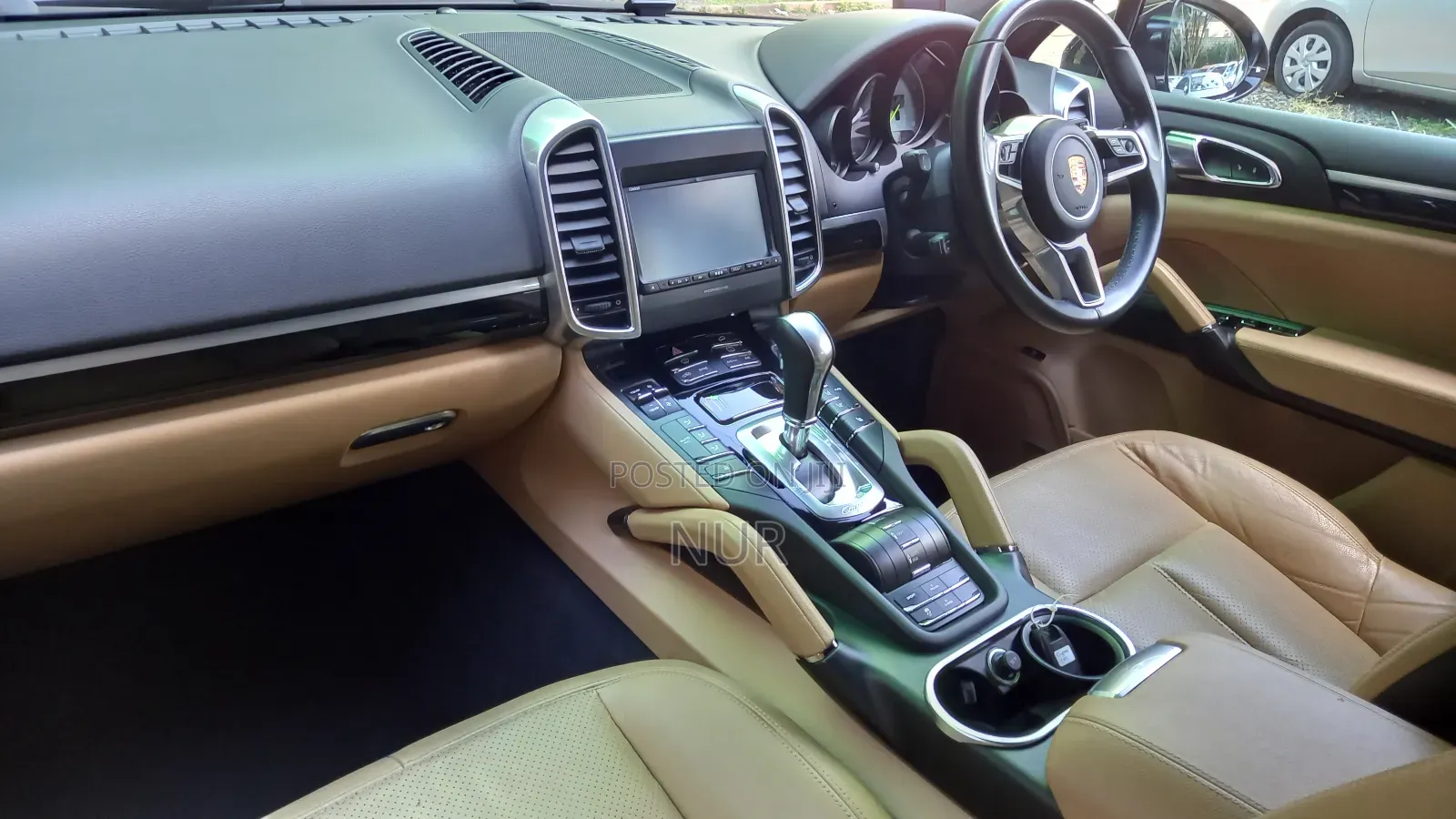 Porsche Cayenne 2016 Black