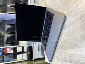 Laptop Apple MacBook Pro 2024 M3 14-Inch 8GB Apple M3 Pro SSD 512GB