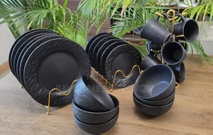 High Quality Black Dinner Set Black