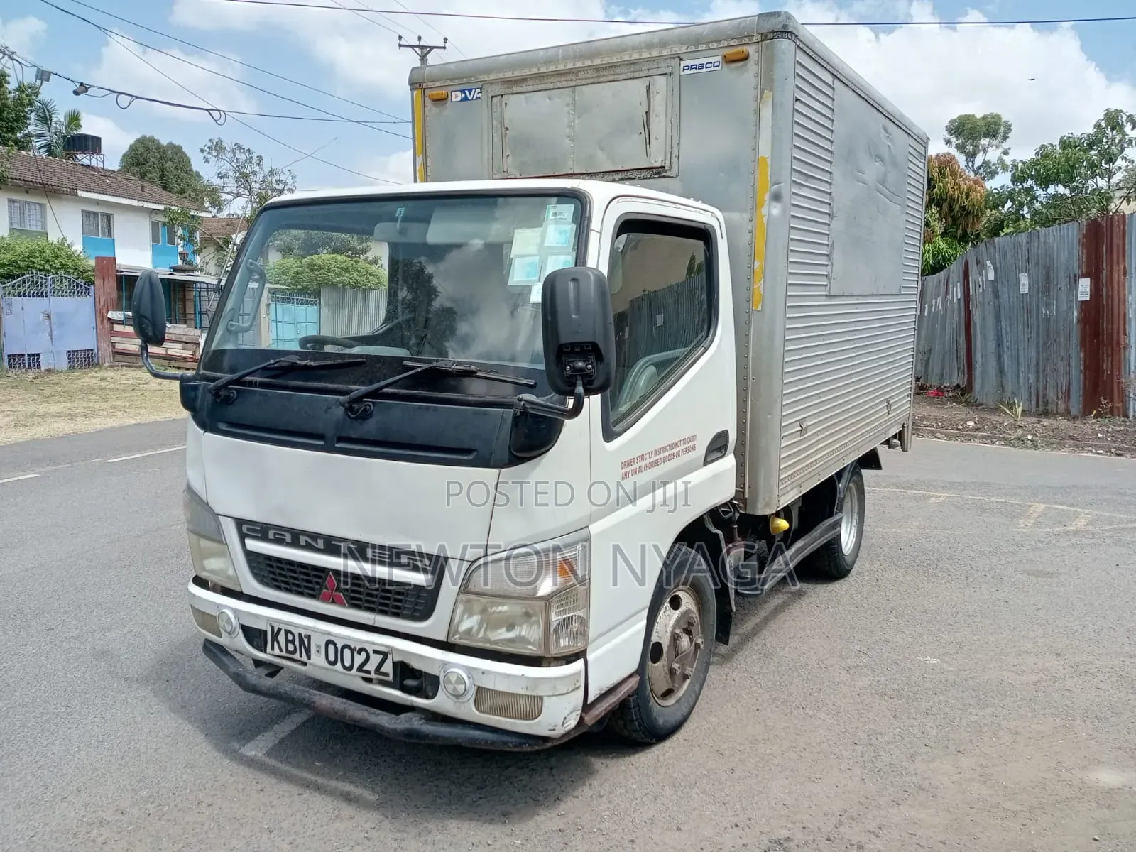 Mitsubishi Canter