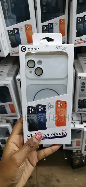 Clutch iPhone 14 Plus Case With Magsafe : Tpu -White