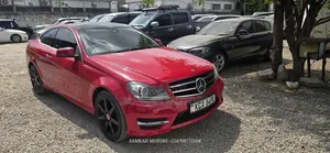 Mercedes-Benz C250 2015 Red