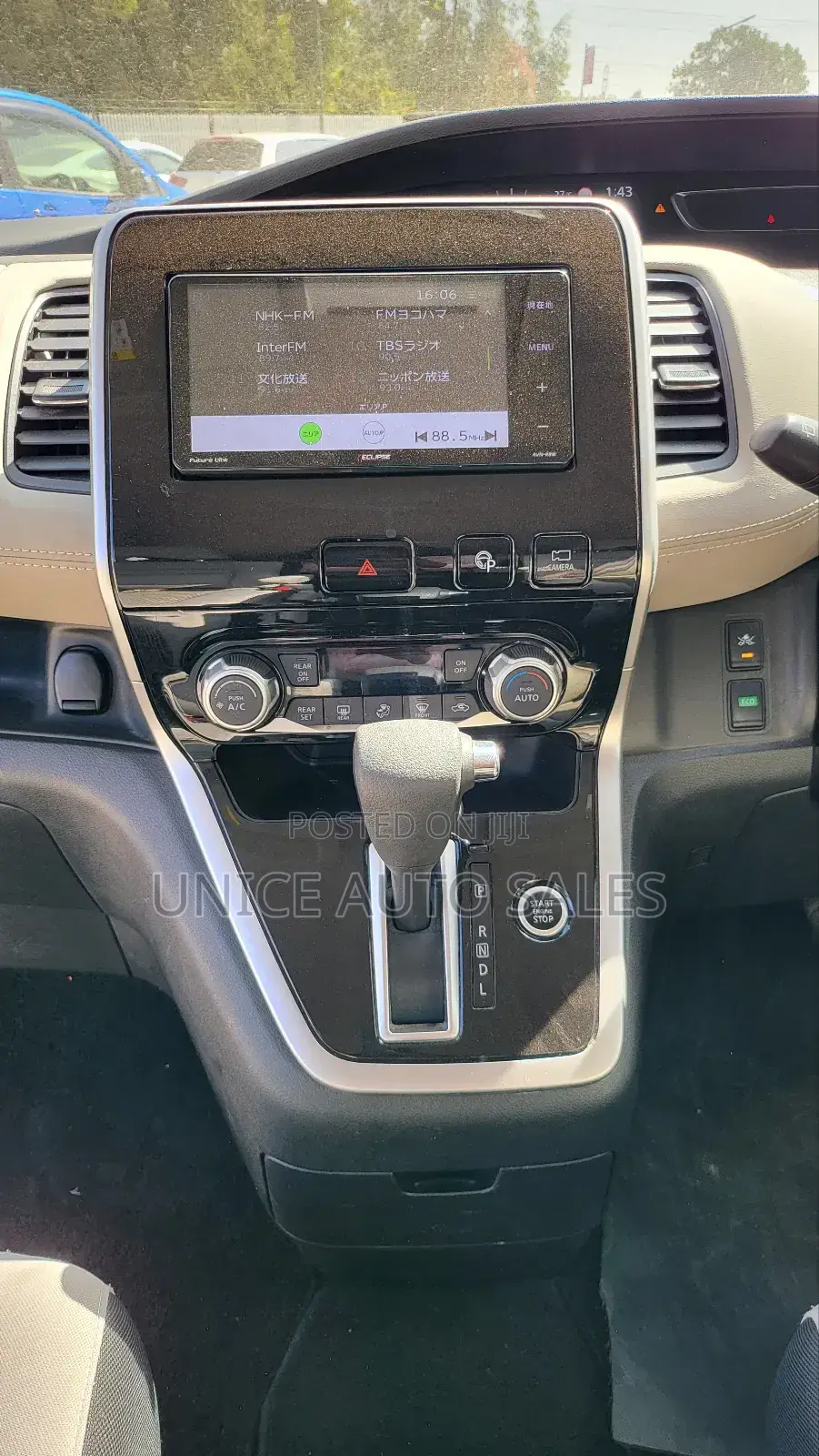 Nissan Serena 2018 White