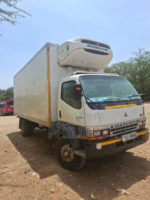 Mitsubishi Fh Refrigerated 2007 White