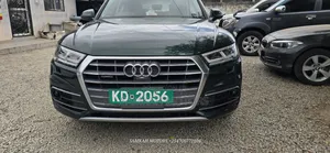 Audi Q5 2.0T Premium AWD quattro 2019 Green