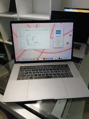 Laptop Apple MacBook Pro 2019 32GB Intel Core i9 SSD 1T