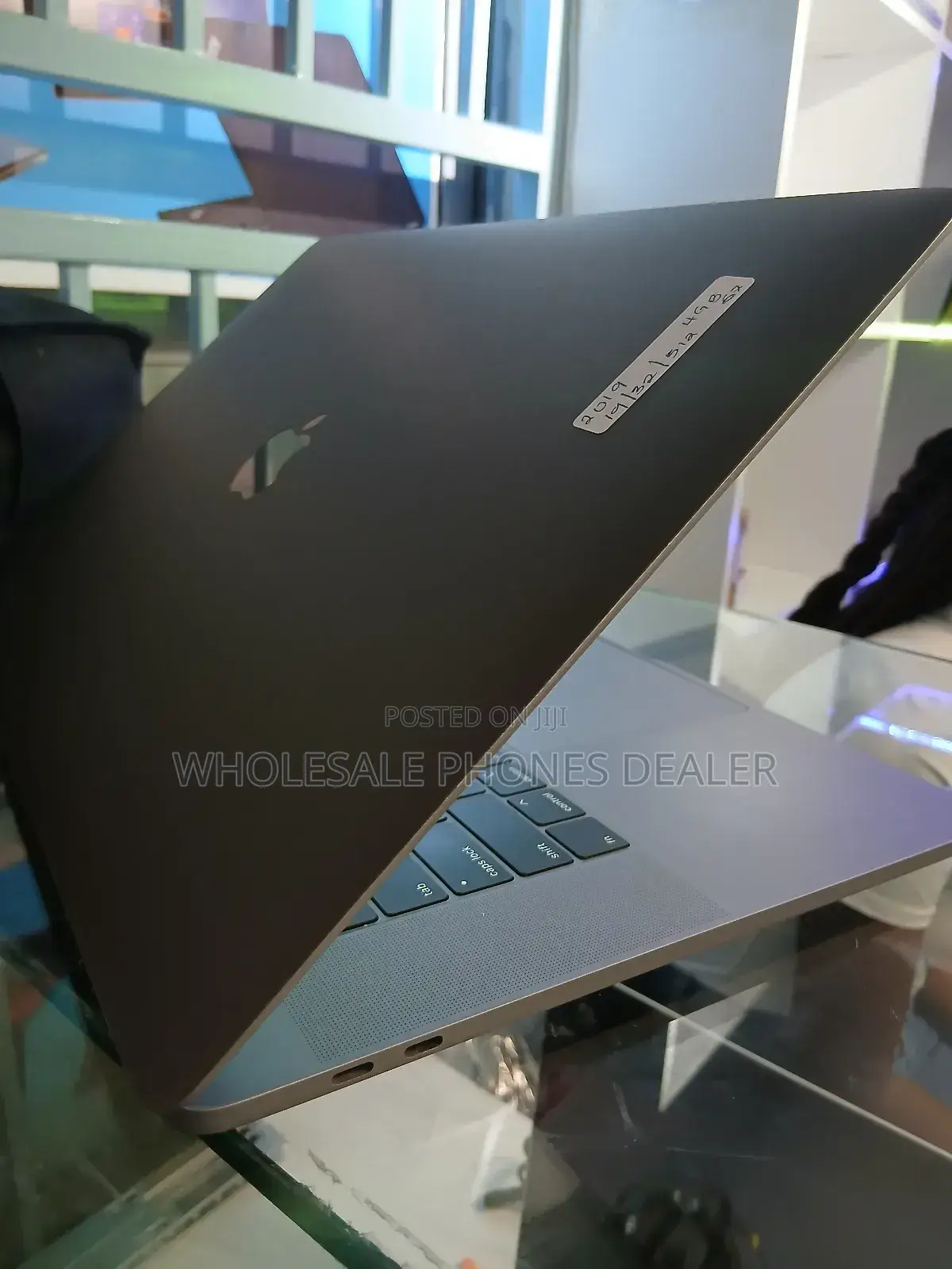 Laptop Apple MacBook Pro 2019 32GB Intel Core i9 SSD 512GB