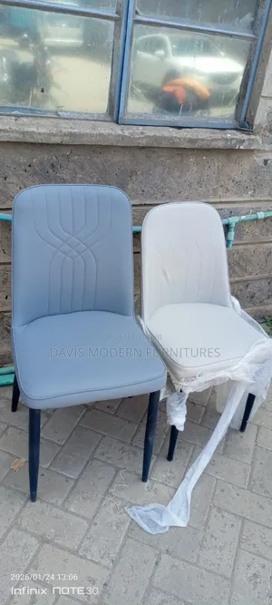 Modern Upholstered Dining Chairs With Black Legs
