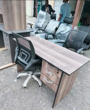 Study Comfort Desk+Low Back Chair