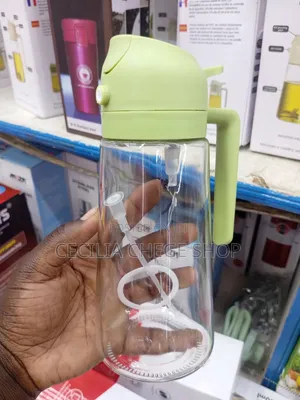 Oil Dispenser With a Spray