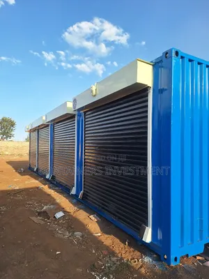 40ft Container 4 Shops Available.