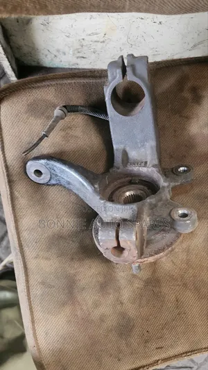 Mazda Verisa Front Wheel Hub