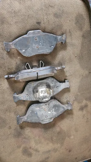 Mazda Verisa/Mazda Demio Brake Pads