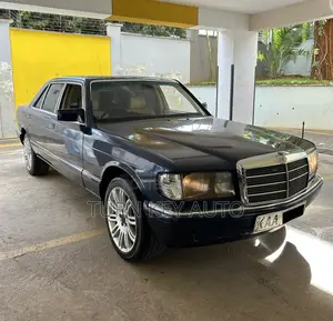 Mercedes-Benz S-Class 1990 Blue